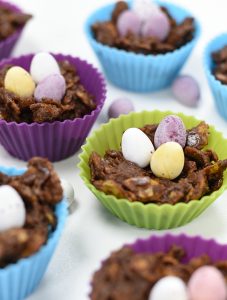 How to Make ProCook Chocolate Easter Egg Nest Cakes