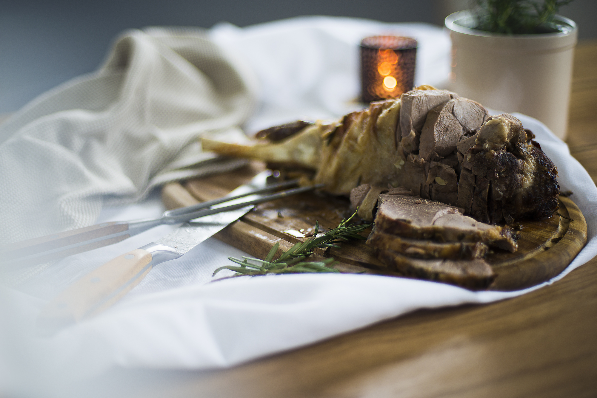 How to Carve an Easter Roast Leg of Lamb | ProCook How To