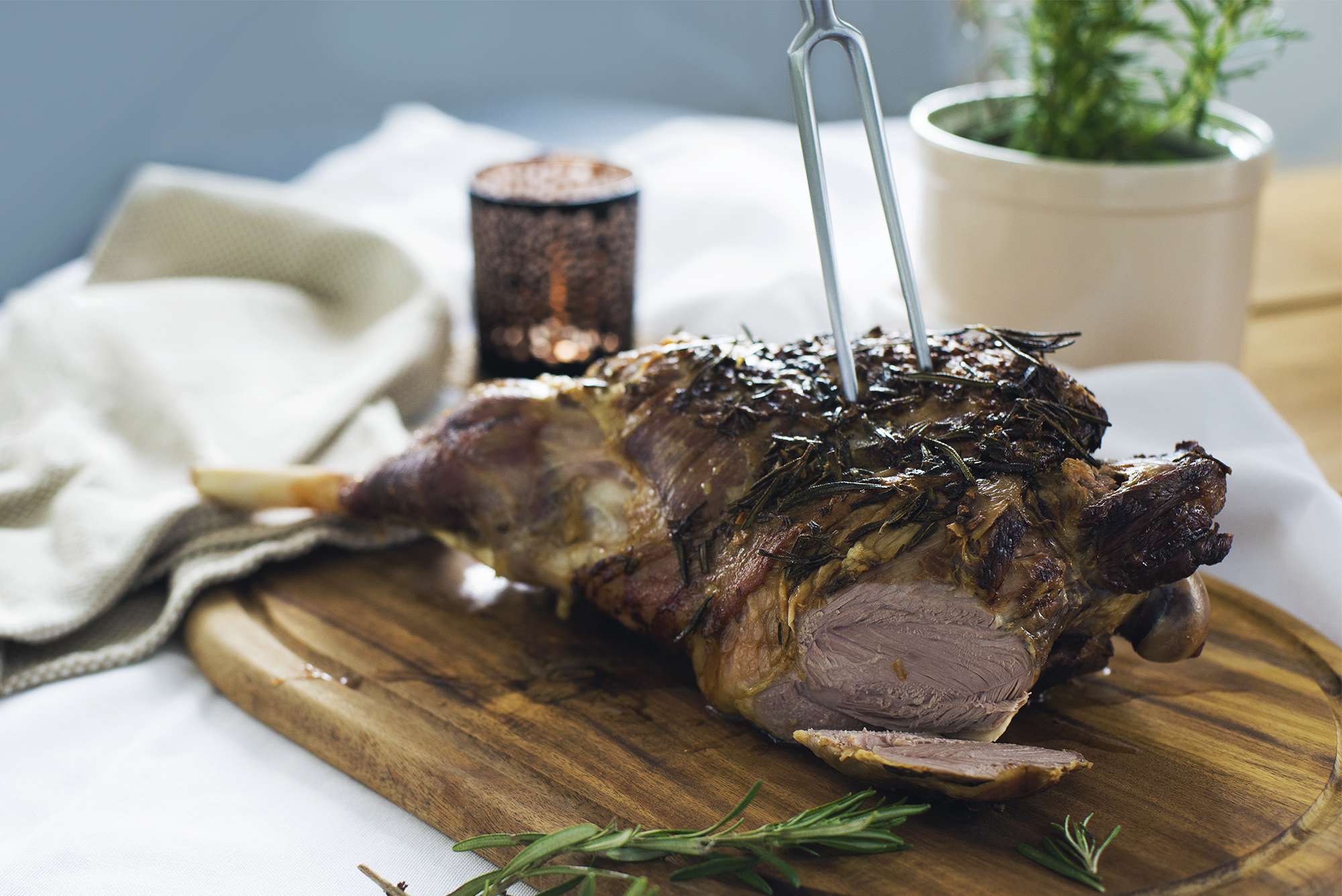 How to Carve an Easter Roast Leg of Lamb | ProCook How To