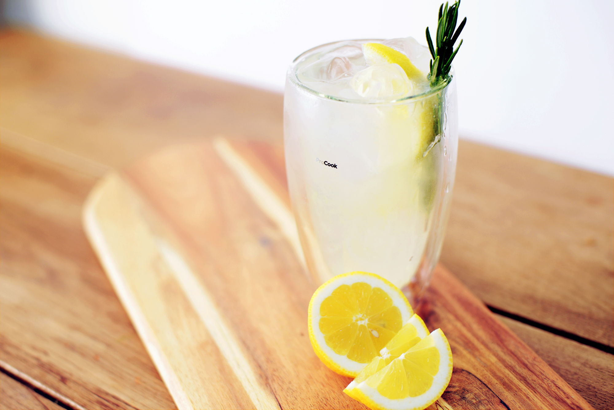 ProCook Tom Collins Cocktail Recipe Landscape Image