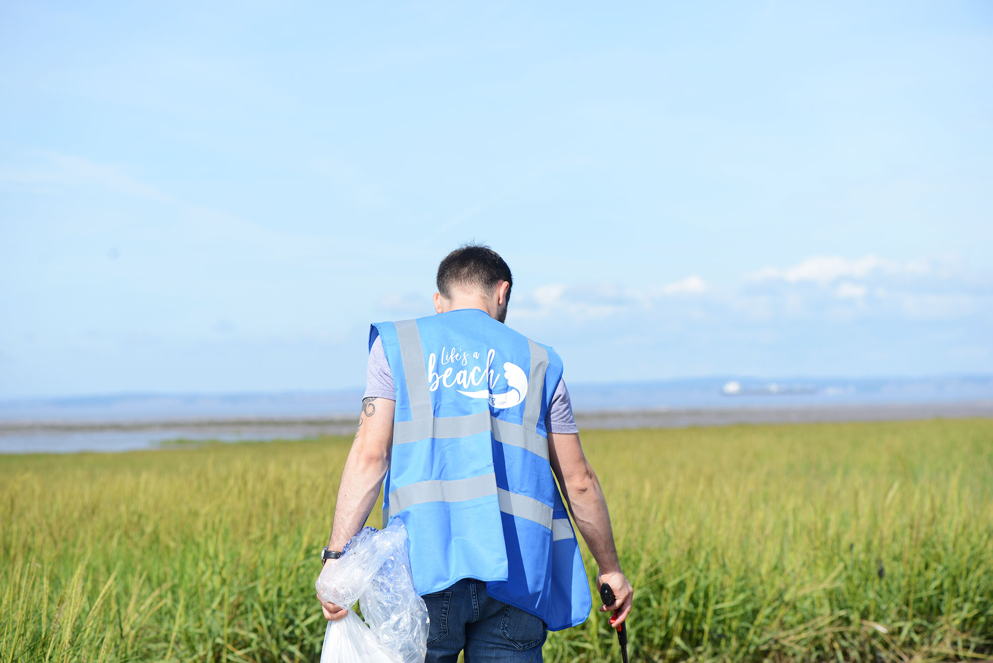 ProCook not-for-profit, Life's a Beach collects 25kg of litter in beach clean