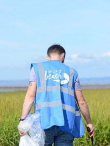 ProCook not-for-profit, Life's a Beach collects 25kg of litter in beach clean