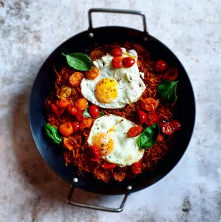 ProCook shares Anna from annaskitchentableshrewsbury oven rosti made in the ProCook Paella Pan