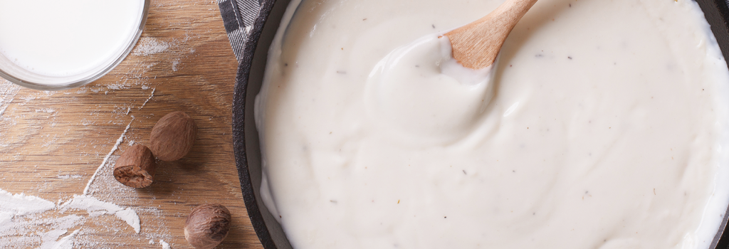 Cooking doesn’t need to be complicated and sometimes going back to basics creates the most delicious of meals. Here we're sharing our simple ProCook White Sauce (Béchamel) recipe
