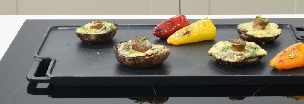 ProCook Reversible Griddle, perfect for making delicious restaurant-standard pizza in your own home!